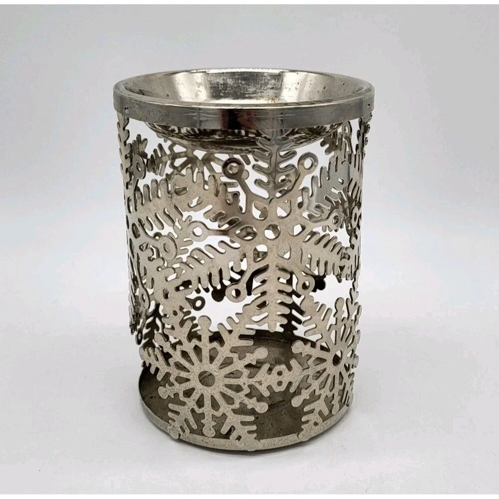 Bath & Body Works Home Fragrance Oil Warmer Winter Snowflake Christmas Slatkin - Picture 2 of 8